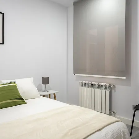 Apartamento Plaza De Lena Centro Santander Exterior photo